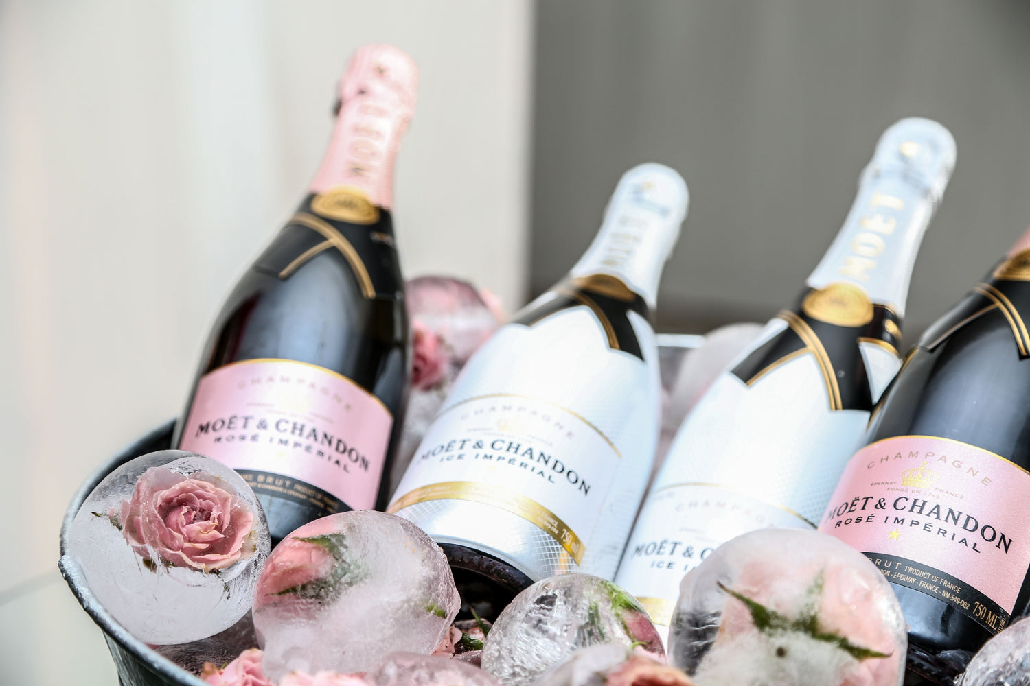 CHAMPAGNE